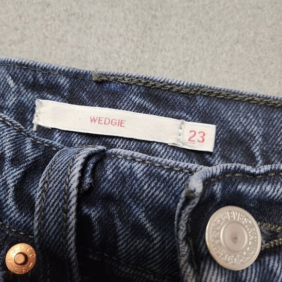 Levi's Wedgie Jeans Light Size 23 Tapered Leg High Waist - Picture 7 of 14